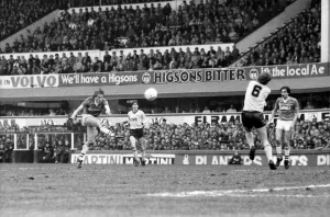 Everton v. Arsenal. March 1985 MF20-13-004 The final score was a two nil victory