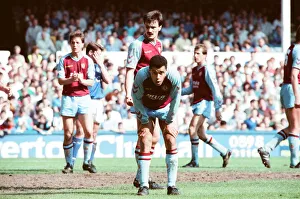 00606 Prints: Everton v Aston Villa league match at Goodison Park May 1990