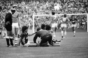 Everton v. Aston Villa. October 1984 MF18-01-003 The final score was a two one