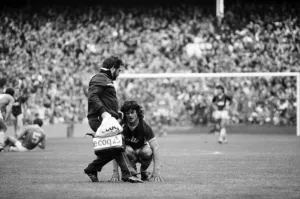 Everton v. Aston Villa. October 1984 MF18-01-025 The final score was a two one