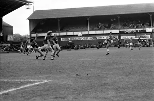 Everton v. Aston Villa. October 1984 MF18-01-049 The final score was a two one