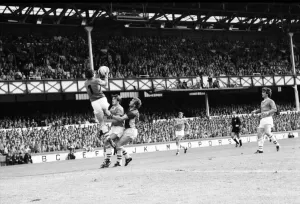 Everton v. Aston Villa. October 1984 MF18-01-054 The final score was a two one