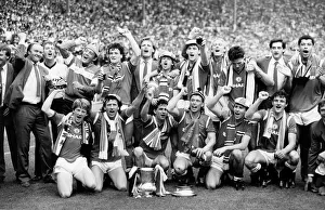 01220 Prints: Everton v Manchester United 1985 FA Cup Final 1985 Manchester United show off