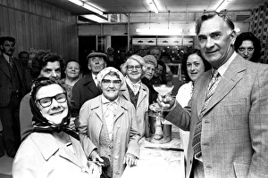 Ex Newcastle United player Jackie Milburn at the Cruddas Park Shopping Centre on 9th June