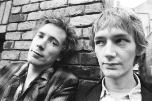 00513 Prints: Ex Sex Pistols lead singer Johnny Rotten seen here with Keith Levine