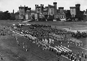 Parades Prints: Experts are to investigate an at risk castle site hidden between two of Tyneside