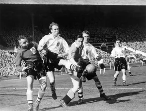 F. A Cup Final 1953. Blackpool 4 v. Bolton 3. Action from the game. 2nd May 1953