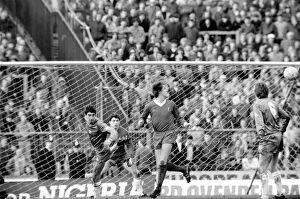 Images Dated 13th February 1982: F. A Cup Football. Chelsea 2 v. Liverpool 0 February 1982 LF08-29-076