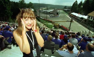 F1 Grid Girl Feature August 1999 Carole Aye Maung Mirror Staff Journalist watches