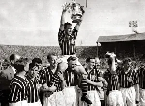 FA Cup Final May 1956 at Wembley Stadium Manchester City captain Roy Paul holds