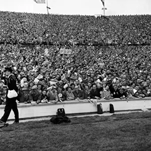 01470 Prints: FA Cup Final at Wembley Stadium. Tottenham Hotspur 2 v Leicester City 0. Crowd scenes