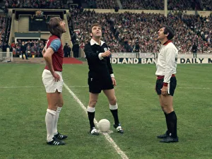 FA Cup Final West Ham v Fulham May 1975 The referee tosses a coin before kick off