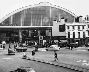 Buildings Prints: The facade of Liverpool Lime Street railway station seen from St Georges Plateau