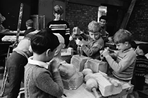 01402 Prints: Families at Birminghams Art Centre, in the sculpture section