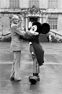 Images Dated 27th July 1985: The famous lions of longleat will play second fiddle to a mouse tomorrow - Mickey Mouse