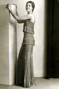 Fashion 1930s Model Long evening gown dress in leaf bud green chiffon with crystal