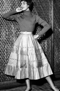 Skirt Prints: Fashion 1950 Skirt in tan calf fringed and scalloped trimmed with brass studs
