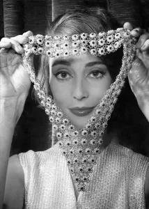 00031 Prints: Fashion 1960s. A bib necklace. As a frame for a face like model Brenda Harper