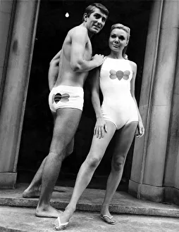 Fashion 1960s. Shirley Osborne wearing Honey Bee