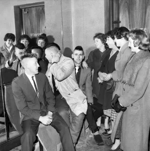 Fashion: Mens Hair Styles: The Delaware or Mohican hair cut. 1958 A766-002