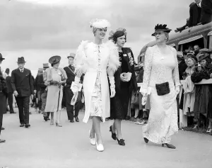 Fashion at Royal Ascot - June 1935 Ladies Day - women show off their style of
