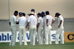 00022 Prints: February 1990 90-1082-034 International Test Match Cricket. West Indies vs England