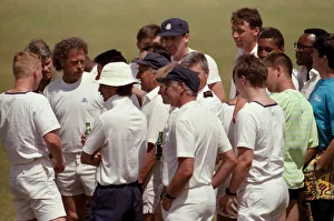 00022 Prints: February 1990 90-1082-090 International Test Match Cricket. West Indies vs England