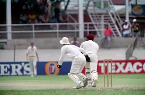 00022 Prints: February 1990 90-1082-107 International Test Match Cricket. West Indies vs England