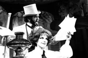 Fenella Fielding takes the title role in the play Colette by the Oxford Playhouse Company