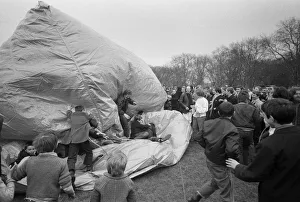 01169 Prints: The Festival of Life'meeting arranged by the CND held at Victoria Park in