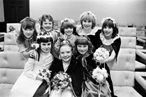 00523 Prints: Festival of Queens held by the National Childrens HOme at Huddersfield town hall