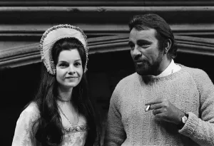 Film Anne of a Thousand Days 1969 Actors Richard Burton and Genevieve Bujold