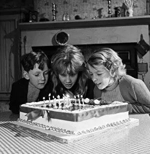 01154 Collection: Film star Hayley Mills celebrates her 15th birthday at Pinewood Studios where she is