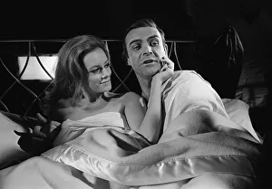 Film Thunderball 1965 Sean Connery and Luciana Paluzzi Filming bed scene James Bond