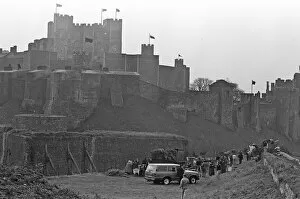 01518 Collection: Filming Hamlet at Dover Castle 23rd April 1990