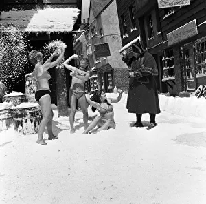 Filming of Oliver! at Shepperton studios. The scene which should have been shot in mid