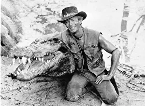 Reptiles Prints: Films Crocodile Dundee 2 Paul Hogan Actor - September 1987 dbase msi