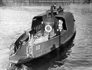 River Prints: Finnieston ferry January 1953 Passenger ferry crossing River Clyde between