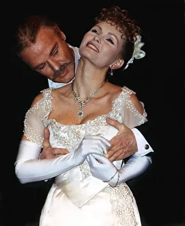 Fiona Fullerton actress with actor Keith Michelle to appear in the play