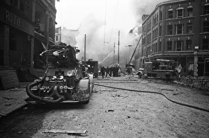 01487 Prints: Fire fighters and emergency workers fight a fire at Brown Brothers, Great Eastern Street