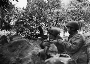 First action pictures of the British airborne forces in Holland