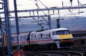 Journey Prints: The first electric Intercity 225 passenger train arrives at Newcastle Central Station