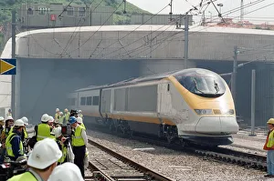 01520 Prints: The first Eurostar test train hauled through the Channel Tunnel from France to Britain