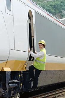 01520 Prints: The first Eurostar test train hauled through the Channel Tunnel from France to Britain