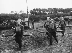 Artillery Prints: First pictures of the Home Guard A. A in action Carrying the rockets to the projectors