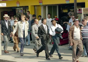 fools horses cast members walk seafront margate beach