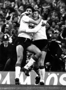 Football- Celebrations: Forest goalscorers Paul Wilkinson (left