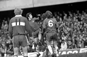 Football: Chelsea F. C. vs. Middlesboro F. C. March 1975 75-01595-034