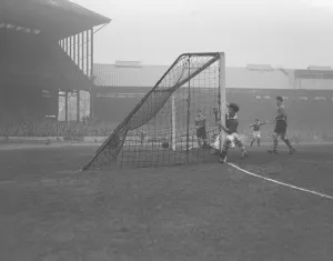 Football Chelsea v Leeds F> F> Cup Replay DM 28 / 2 / 1952 C1013 / 2