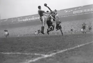 Football Portsmouth v Newcastle SP 9 / 3 / 1952 C1171